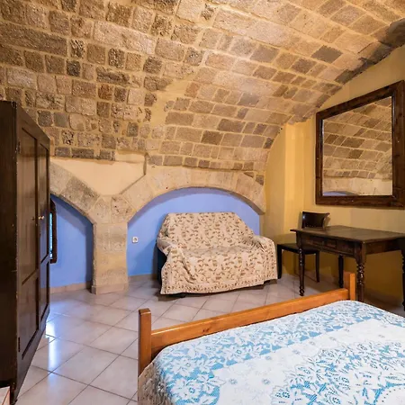 Secret Garden - Old Town - Ground Floor Daire Rhodes City