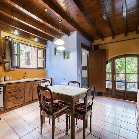 Secret Garden - Old Town - Ground Floor Daire